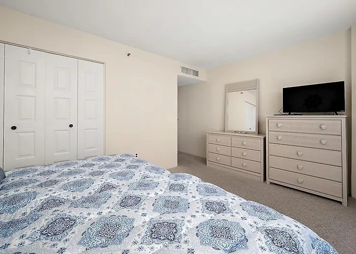 Century One-beautiful 2 Bedroom / 2 Bathroom Beachfront With Indoor Pool Ferienhaus Ocean Stadt