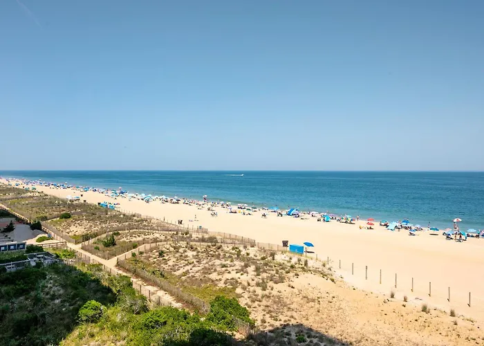 Century One-beautiful 2 Bedroom / 2 Bathroom Beachfront With Indoor Pool Ferienhaus *
